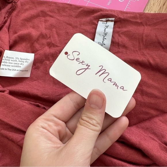 New sexy mama off the shoulder sweetheart neckline maternity midi dress burgundy - Picture 9 of 10